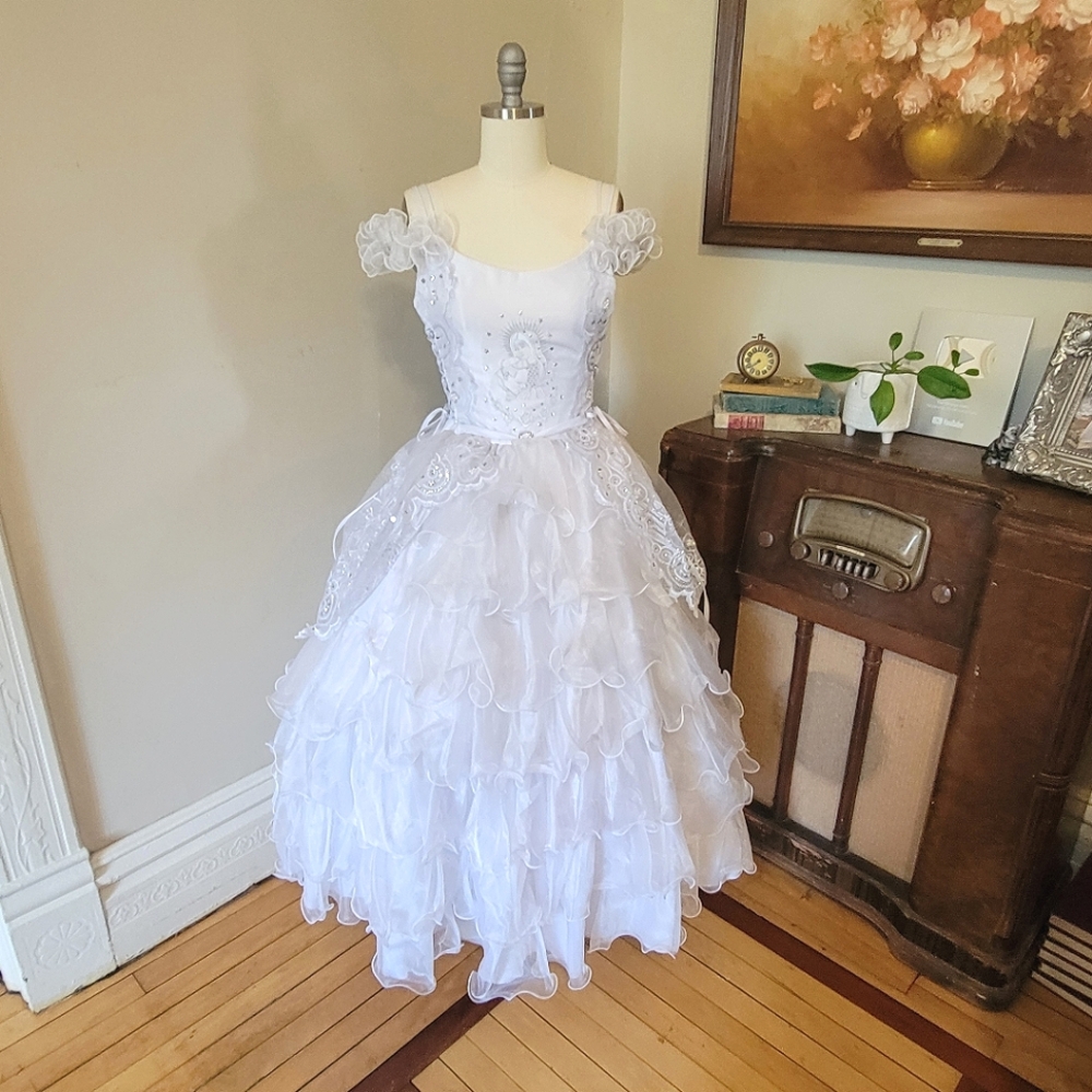 Vintage 80s Quincenera Dress White Ruffles Lace Embroidery Mary Pope Sweet 16